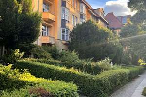 Ruhe, Licht und Freiraum- 3- Zimmer Wohnung mit Loggia – Rheingaustraße 29/30, 12161 Friedenau, Berlin – Vorschaubild 4