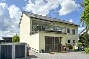Umfangreich saniertes Einfamilienhaus mit Einliegerwohnung in zentraler Lage! – Die vollständige Adresse der Immobilie erhältst du vom Anbieter., 57587 Birken-Honigsessen – Vorschaubild 3