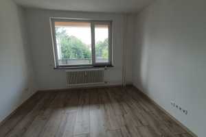Nachmieter zum 01.07.25 gesucht! Tolle 3-Zi.-Whg. mit Badewanne und Balkon – Stresemannstraße 231, 27576 Bremerhaven – Vorschaubild 3