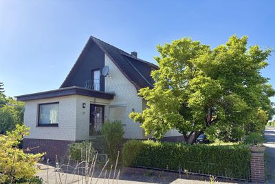 Geräumiges Einfamilienhaus in dörflicher Lage