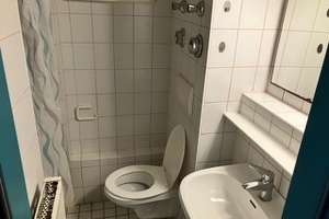 Kleines freundliches Studentenappartement mit Balkon und Stellplatz – Guericke Straße 3a, 93053 Ostenviertel, Regensburg – Vorschaubild 11