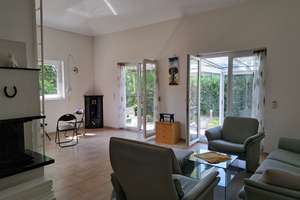 Mod. Einfamilienhaus im Grünen - Mietbar bis 31.03.2032 mit Option – Rue Marin la Meslée 9, 13405 Tegel, Berlin – Vorschaubild 3