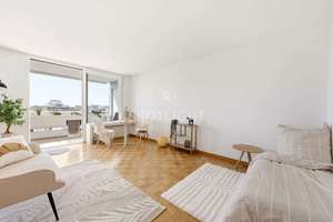 Stilvolles Apartment mit Weitblick am Arabellapark (U4) – Elektrastraße 5, 81925 Parkstadt, München – Vorschaubild 3