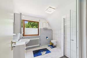 **Idyllisches Einfamilienhaus mit guter Raumaufteilung, schöner Gartenfläche, Garage uvm. - ruhige L – Donnersbergkreis – Vorschaubild 18