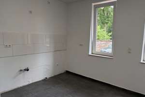 Moderne 4,5 Zimmer-Wohnung mit Garten-
und Terrassenfläche  in  47229 Duisburg – Die vollständige Adresse der Immobilie erhältst du vom Anbieter., 47229 Friemersheim, Duisburg – Vorschaubild 13