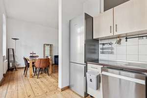 Provisionsfrei – großzügige Wohnung mit Altbaucharme und zwei Balkonen in gefragter Lage – Die vollständige Adresse der Immobilie erhältst du vom Anbieter., 10437 Prenzlauer Berg, Berlin – Vorschaubild 7