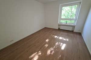 Schöne 2,5 Raum Wohnung im Herzen Rüttenscheids! – Krawehlstraße 2, 45130 Rüttenscheid, Essen – Vorschaubild 2