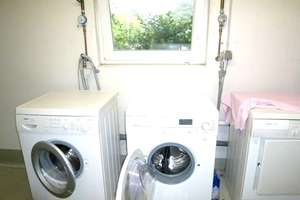 EIN STÜCK HIMMEL / 5 Zimmer Dachgeschoss-Maisonette + 2 Balkone, Einbauküche + 2 x TG. WG geeignet. – Am Haingraben 15, 65189 Südost, Wiesbaden – Vorschaubild 23