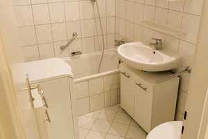 Charmante 2 Zimmer Wohnung sucht neuen Eigentümer – München – Vorschaubild 9