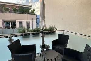 Möblierte 3-Zimmer-Wohnung mit Balkon in bester Lage auf der Berger Straße in Frankfurt – 60385 Bornheim, Frankfurt am Main – Vorschaubild 1