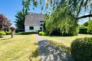 Großes Familienhaus mit Garten u. eigenem Wald – Cuxhaven (Kreis) – Vorschaubild 3