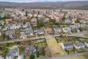 Wiesbaden-OT: Großzügiges Einfamilienhaus mit Einliegerwohnung in herrlicher Blicklage – Die vollständige Adresse der Immobilie erhältst du vom Anbieter., 65207 Auringen, Wiesbaden – Vorschaubild 21