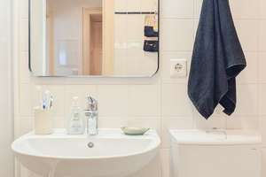 HOMESK - Sofort bezugsfreies Studio-Apartment nahe Falkplatz – Gaudystraße 24, 10437 Prenzlauer Berg, Berlin – Vorschaubild 22