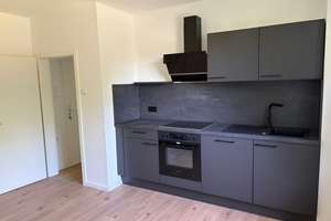 Renovierte 2 Zi. KDB-Whg.*ca.50 qm** Einbauküche*Vinylboden* – Everstalstr. 6, 44894 Langendreer, Bochum – Vorschaubild 2
