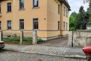 große helle 3-Raum Wohnung