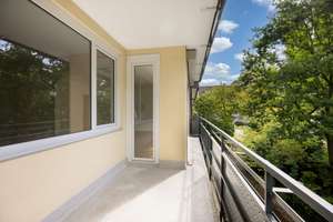 Großzügige, sanierte 3,5-Wohnung mit Loggia in zentraler Lage von Düsseldorf-Oberkassel! – Die vollständige Adresse der Immobilie erhältst du vom Anbieter., 40545 Oberkassel, Düsseldorf – Vorschaubild 5