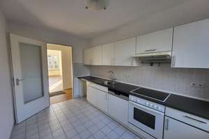 „Frisch renoviertes Juwel in Freimann: 3 Zimmer, Südbalkon & Gäste-WC direkt an der Heide“ – Karl-Richter-Straße 9, 80939 Freimann, München – Vorschaubild 5
