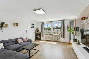 Engel & Völkers: 4-Zimmer-Wohnung in Waldrandlage von Kaldauen!
