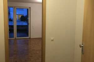 Provisionsfrei: Senioren- und behindertengerechte 2-Zimmer-Wohnung mit Terrasse & EBK – Stuttgarter Str. 31, 70469 Stuttgart – Vorschaubild 10