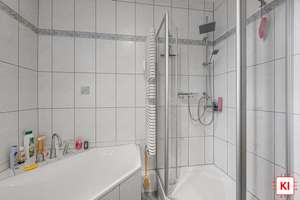 Charmante Eigentumswohnung mit großzügigem Wohnbereich, Loggia und Doppelstellplatz! – Die vollständige Adresse der Immobilie erhältst du vom Anbieter., 81243 Aubing-Süd, München – Vorschaubild 12