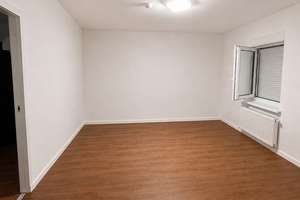Modernisierte 2-Zimmer-EG-Wohnung mit Einbauküche und eigenem Gewölbekeller – Blumhardtstr 19, 74080 Böckingen, Heilbronn – Vorschaubild 2