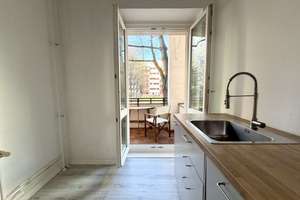 Charmante 2-Zimmer-Altbauwohnung mit Balkon und ruhiger Hofausrichtung