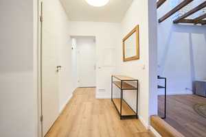 Stilvolle 2-Zimmer-DG-Wohnung mit gehobener Innenausstattung in Essen – Essen – Vorschaubild 6