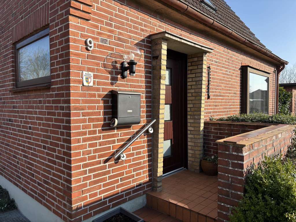 Immobilie in Oeversee - Charmantes Siedlungshäuschen mit Weitblick – Klein, fein und voller Möglichkeiten - Bild 2