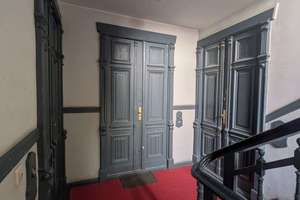 Berlin-Friedrichshain: Helle 2-Zimmer Altbauwohnung mit Balkon, Stuck & Dielen in begehrter Kiezlage – Straßmannstraße 5, 10249 Friedrichshain, Berlin – Vorschaubild 13