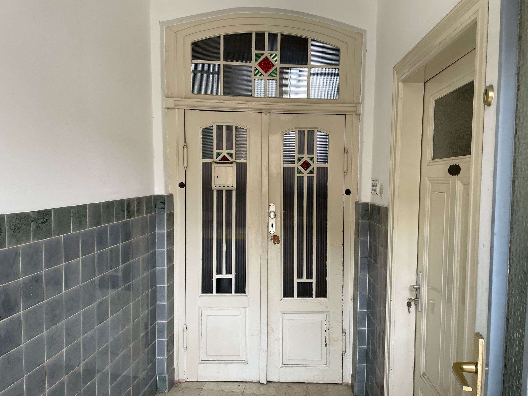 Sanierungsbedürftiges Stadthaus unter Denkmalschutz, Ostholstein Kreis – Bild 3