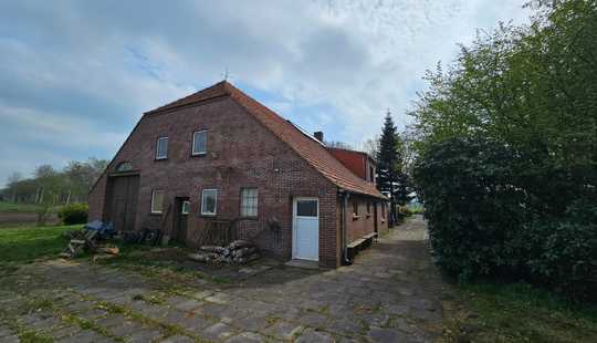 Bild von Ihr Ruhepol in der Natur – Resthof mit großem Waldgrundstück in Alleinlage