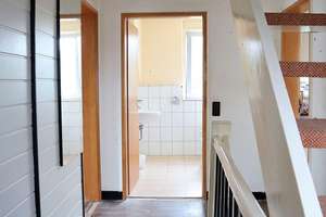 FAMILIENFREUNDLICHES GENERATIONENHAUS MIT GROSSEM GARTEN ZUM GRUNDSTÜCKSPREIS – Sodenstr. 5, 40593 Urdenbach, Düsseldorf – Vorschaubild 11