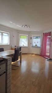 4,5-Zimmer-Wohnung mit Einbauküche und großem Balkon in Sinsheim-Reihen