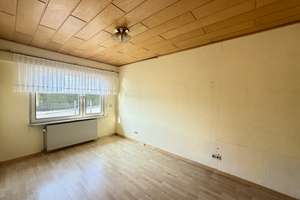 Ankommen, wohlfühlen, zuhause sein – Einfamilienhaus mit herrlichem Garten und viel Platz für die Fa – Die vollständige Adresse der Immobilie erhältst du vom Anbieter., 55765 Birkenfeld – Vorschaubild 9