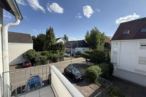 Sonnige 70 m² Wohnung mit großem Balkon & Echtholzparkett in Mainz-Hechtsheim – Am Schinnergraben 80, 55129 Hechtsheim, Mainz – Vorschaubild 3