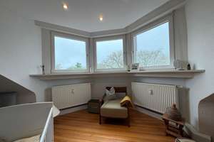 Wohnen über den Dächern von Ettlingen – 4-Zimmer-Dachgeschosswohnung mit traumhafter Terrasse. – Die vollständige Adresse der Immobilie erhältst du vom Anbieter., 76275 Ettlingen – Vorschaubild 8