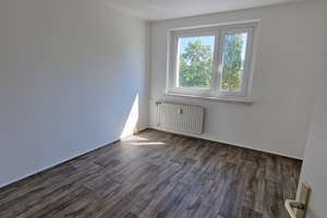 Zu vermieten - großer Balkon und offene Küche - die ersten zwei Kaltmieten übernehmen wir* – 39120 Leipziger Straße, Magdeburg – Vorschaubild 4