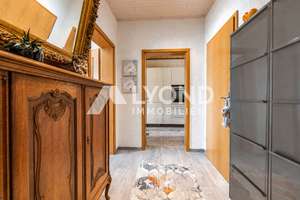 Zentral wohnen mit Stil – 4-Zimmer-Maisonette in gepflegtem Mehrfamilienhaus – Die vollständige Adresse der Immobilie erhältst du vom Anbieter., 99096 Altstadt, Erfurt – Vorschaubild 5