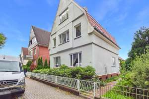 Bremen – Blumenthal • Großes Einfamilienhaus in ruhiger Lage mit gepflegtem Garten – Die vollständige Adresse der Immobilie erhältst du vom Anbieter., 28779 Blumenthal (Ortsteil), Bremen – Vorschaubild 27