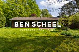 Freistehendes und großzügiges Einfamilienhaus mit weiterem Baufenster und großem Garten am Schloß