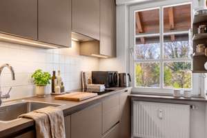 ROGERS: Ruhiges Wohnen und Blick ins Grüne: Hübsche Wohnung mit Balkon – Die vollständige Adresse der Immobilie erhältst du vom Anbieter., 80935 Lerchenau-Ost, München – Vorschaubild 3
