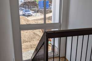 Exklusive 1,5-Zimmer-Galerie-Wohnung mit Terrasse/Garten und EBK in Regensburg – Otto-Hahn-Straße 36d, 93053 Galgenberg, Regensburg – Vorschaubild 3