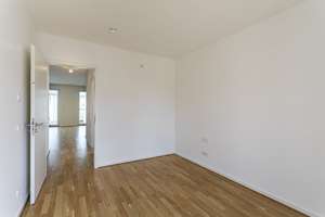 helles Dachgeschoss mit EBK & Balkon & Wanne & HWR! – Löbtauer Straße 58a, 1159 Friedrichstadt, Dresden – Vorschaubild 6