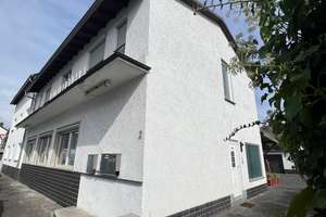 VHB: Mehrfamilienhaus mit 2 Wohnungen und 6 Garagen zu verkaufen: Hanau-Steinheim – Wilhelminen Straße 2, 63456 Steinheim, Hanau – Vorschaubild 1