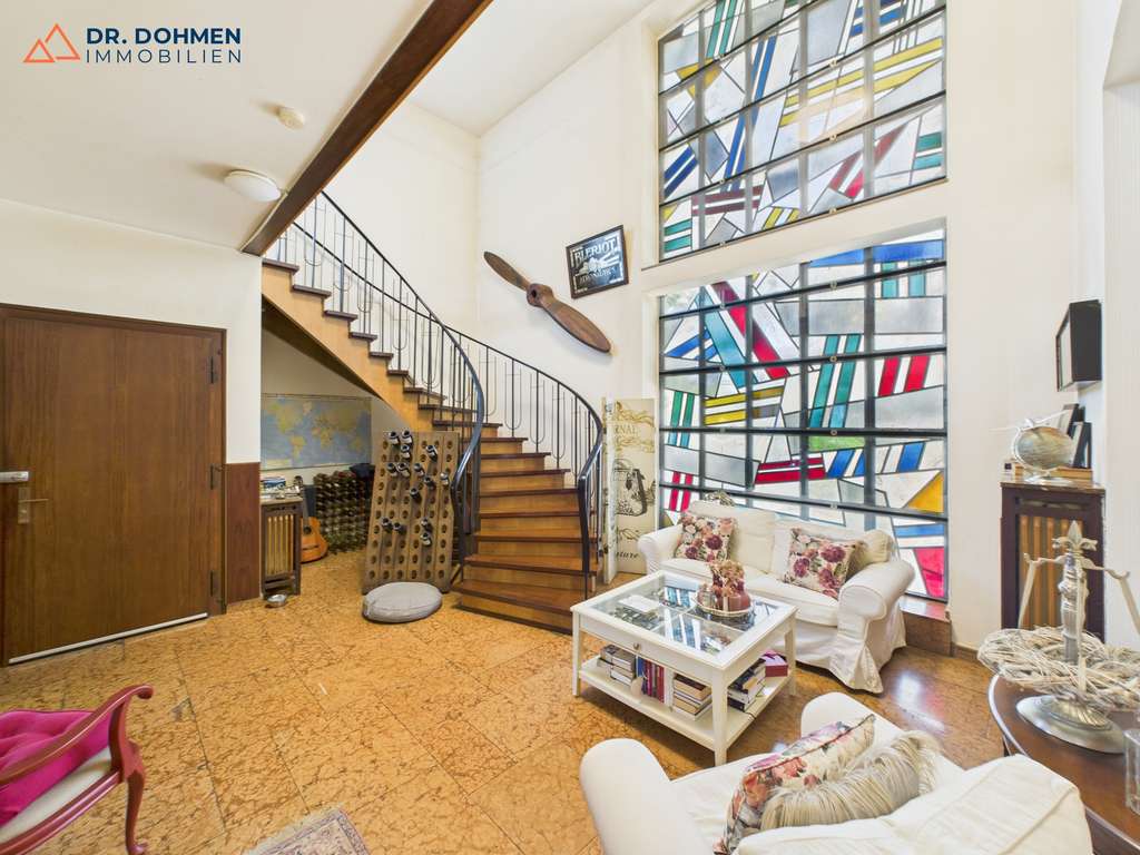 Immobilie in Wassenberg - Wohnen & Arbeiten am Waldrand: EFH mit Einliegerwohnung und Gewerbe in Wassenberg - Bild 4