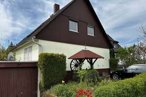 Bad Homburg, Freitsteh. EFH, Garage, direkt am Kirdorfer Feld, auch Neubebauung 2 Vollgeschosse mgl. – Usinger Weg 37, 61350 Bad Homburg vor der Höhe – Vorschaubild 2