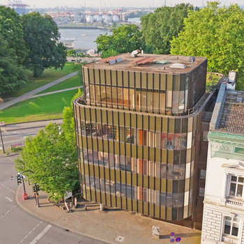 Repräsentativ mit Hafenblick!