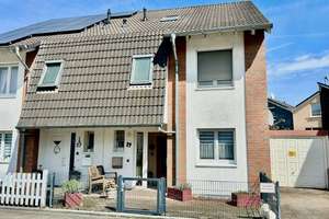 Ein Zuhause, das Geschichten schreibt – Ihre Doppelhaushälfte in Wesseling – Die vollständige Adresse der Immobilie erhältst du vom Anbieter., 50389 Wesseling – Vorschaubild 2