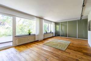 Fast wie ein Haus: viel Raum, eigener Eingang, Blick ins Grüne – Die vollständige Adresse der Immobilie erhältst du vom Anbieter., 65191 Nordost, Wiesbaden – Vorschaubild 1