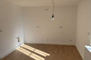 Lebendiges Miteinander: 3-Zimmer-Wohnung in Sendling-Westpark – Einhornallee 13, 81377 Am Waldfriedhof, München – Vorschaubild 2